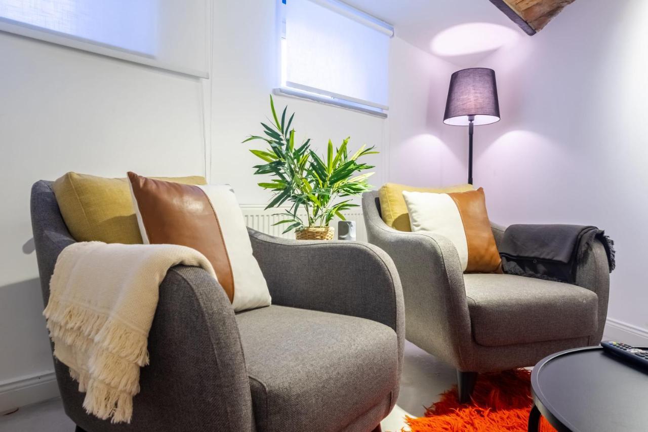 Vibrant Flat 5 Minutes Walk To Istiklal In Beyoglu Apartment Истанбул Екстериор снимка