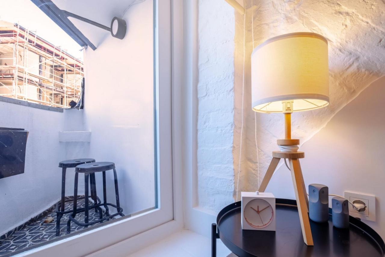 Vibrant Flat 5 Minutes Walk To Istiklal In Beyoglu Apartment Истанбул Екстериор снимка